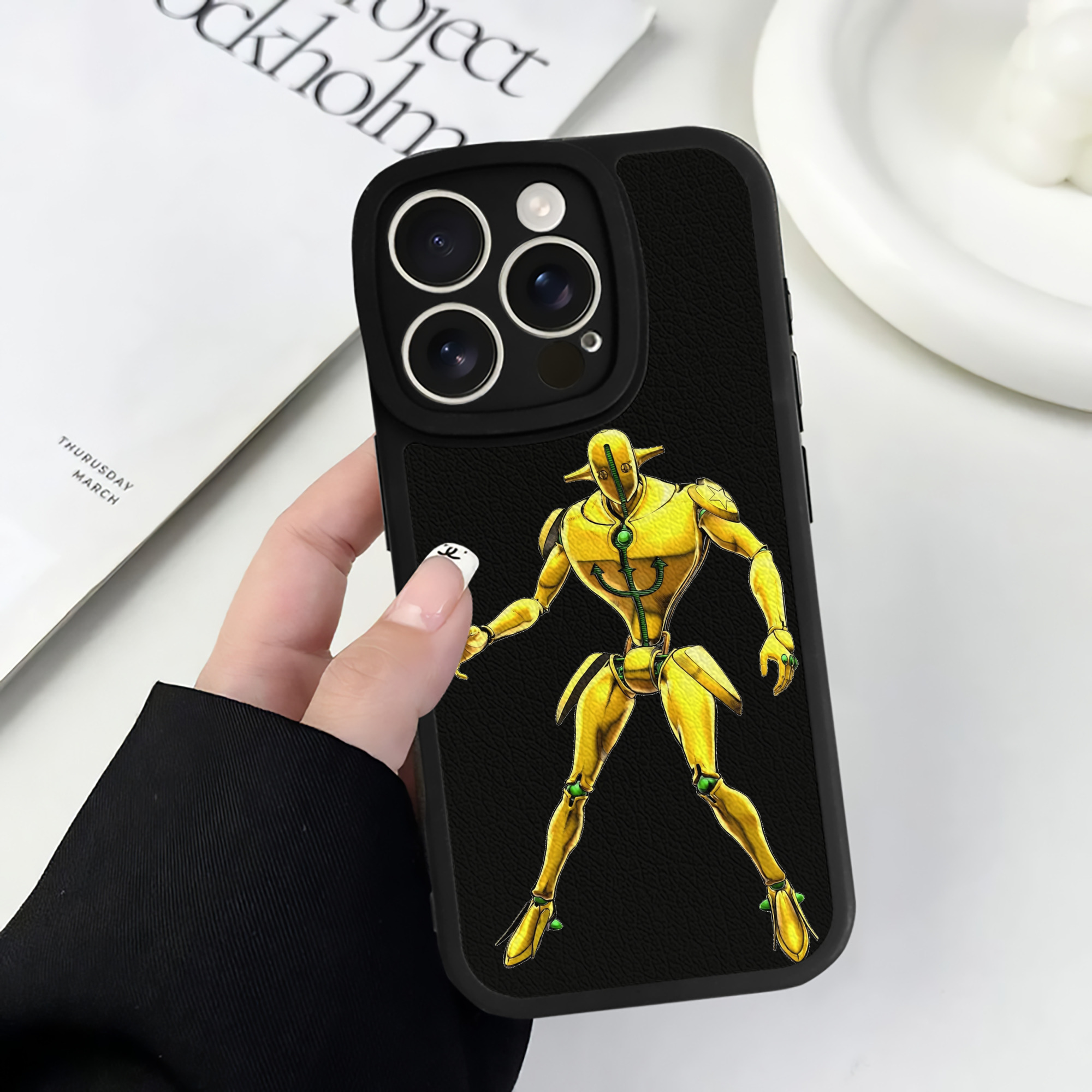 （画像用） ジョジョの奇妙な冒険 JoJo's Bizarre Adventure 【iPhone 16シリーズ対応】シリコンスマホケース（レザー調） 材質：シリコン